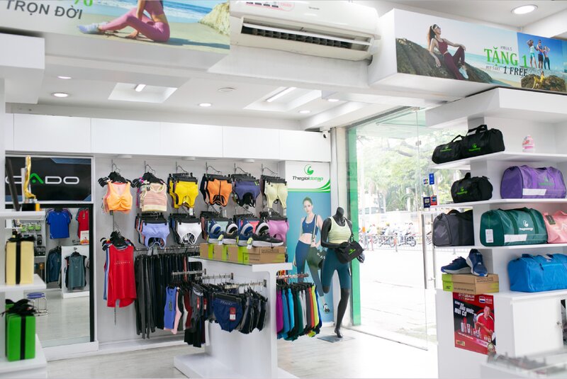 Mở shop quần áo có cần đăng ký kinh doanh không? 4 Mã ngành nghề kinh doanh quần áo