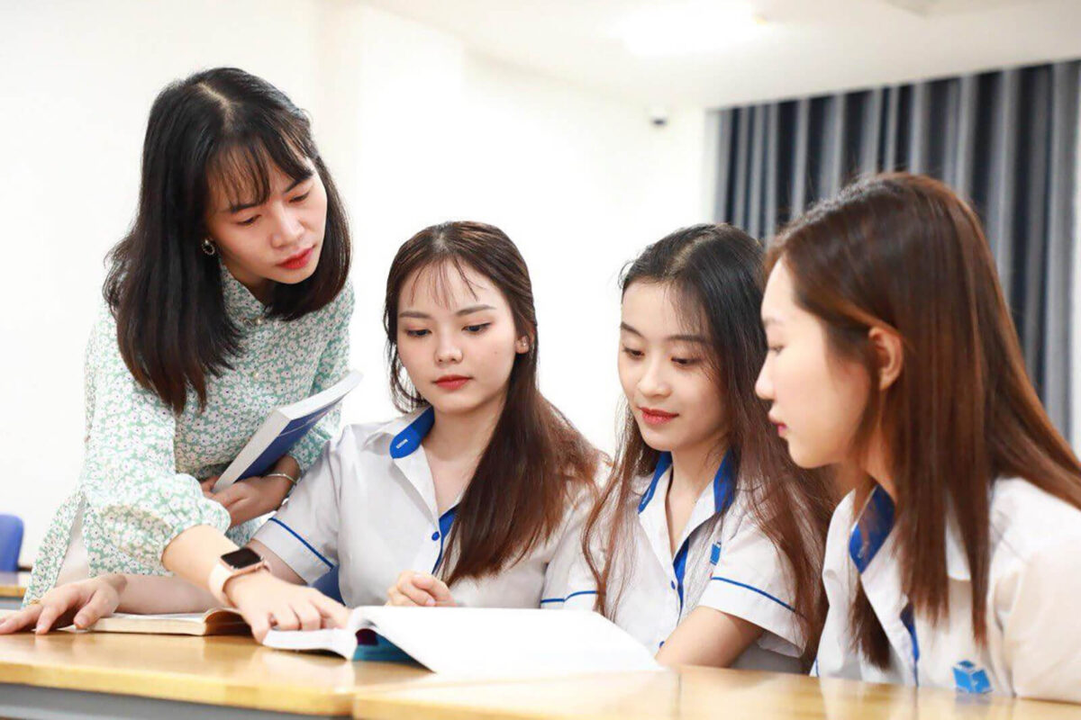 Khóa học kế toán ngắn hạn tại Hà Nội - Lộ trình đào tạo toàn diện từ 5T 3 Đối tượng phù hợp với khóa học kế toán ngắn hạn tại Hà Nội