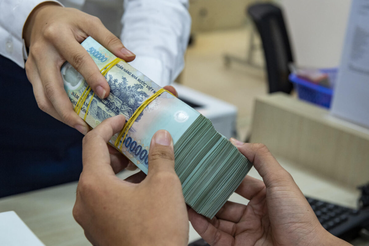 Xử lý tiền khách hàng trả thừa: Hướng dẫn toàn diện nhất 6 Các lưu ý quan trọng khi xử lý tiền thừa từ khách hàng