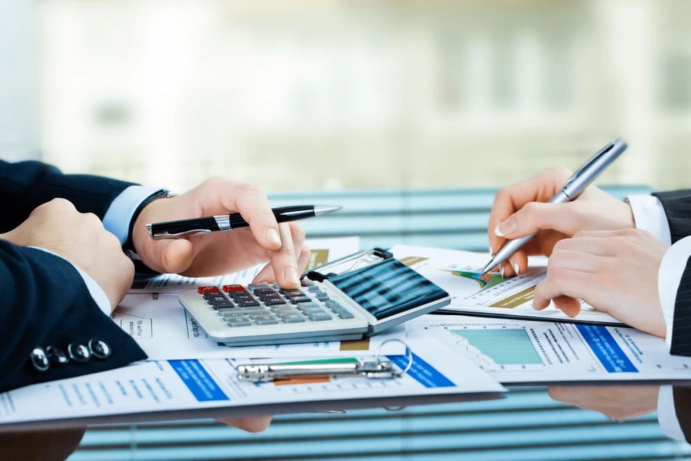 Kế toán bất động sản: Mô tả công việc, mức lương chi tiết 2025 4 Kế toán bất động sản cần kỹ năng gì?