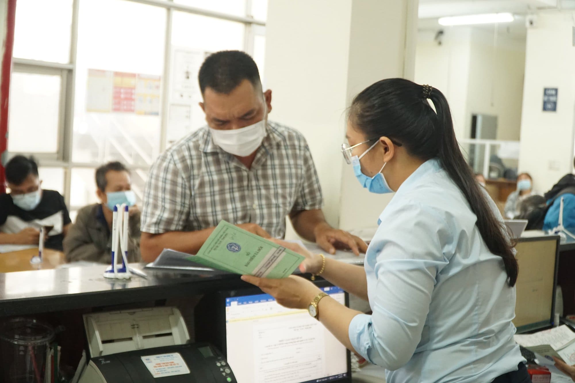 Hộ kinh doanh mua bảo hiểm xã hội ở đâu?