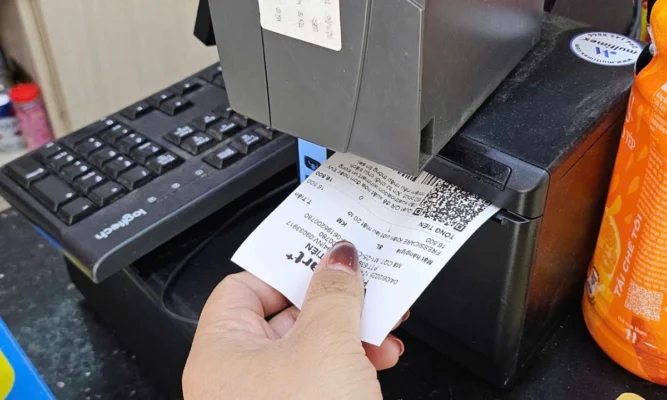 cong-ty-co-doanh-thu-bao-nhieu-phai-ke-khao-theo-thang-1