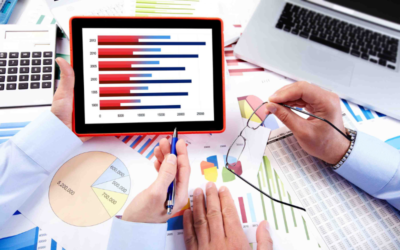 cong-ty-co-doanh-thu-bao-nhieu-phai-ke-khao-theo-thang-3